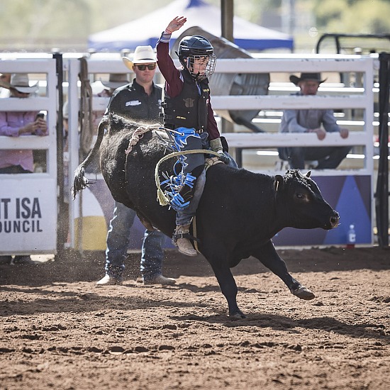 MINI BULL 8-10YO