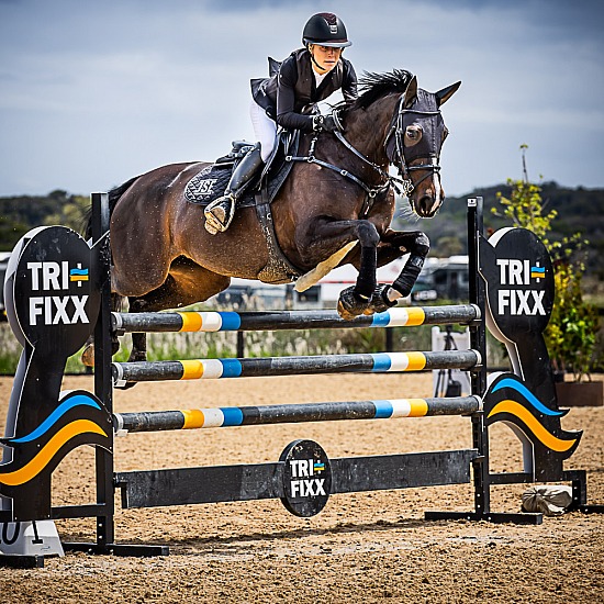 JESS STALLING AND 'CHATINA'